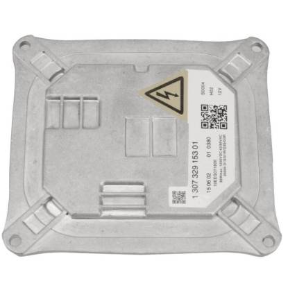 صورة لسيارات BMW 328i M5 E90 E92 E93 وحدة صابورة مصباح أمامي زينون HID جديدة 63117182520